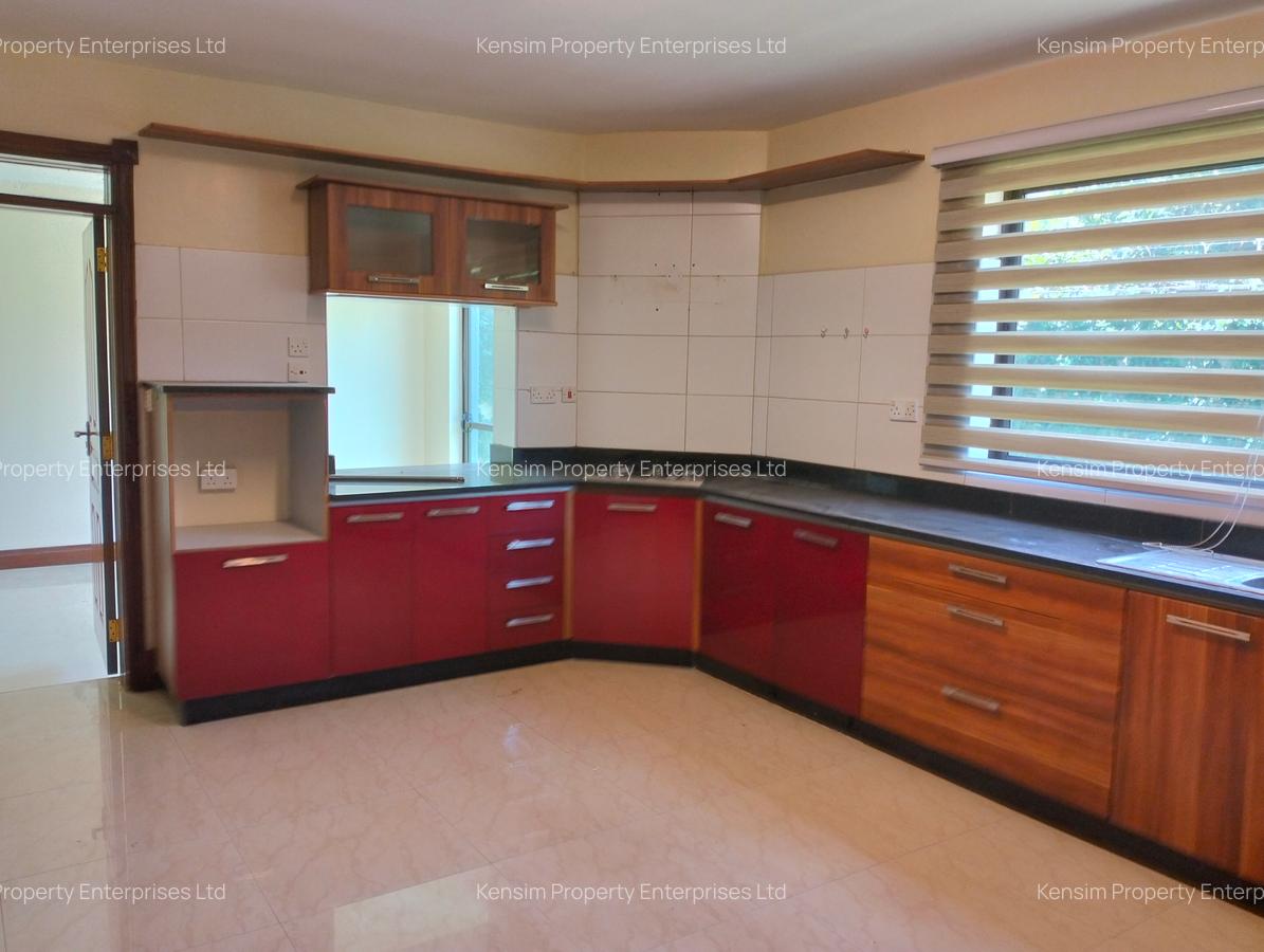 5 Bed Townhouse with En Suite in Westlands Area - 4