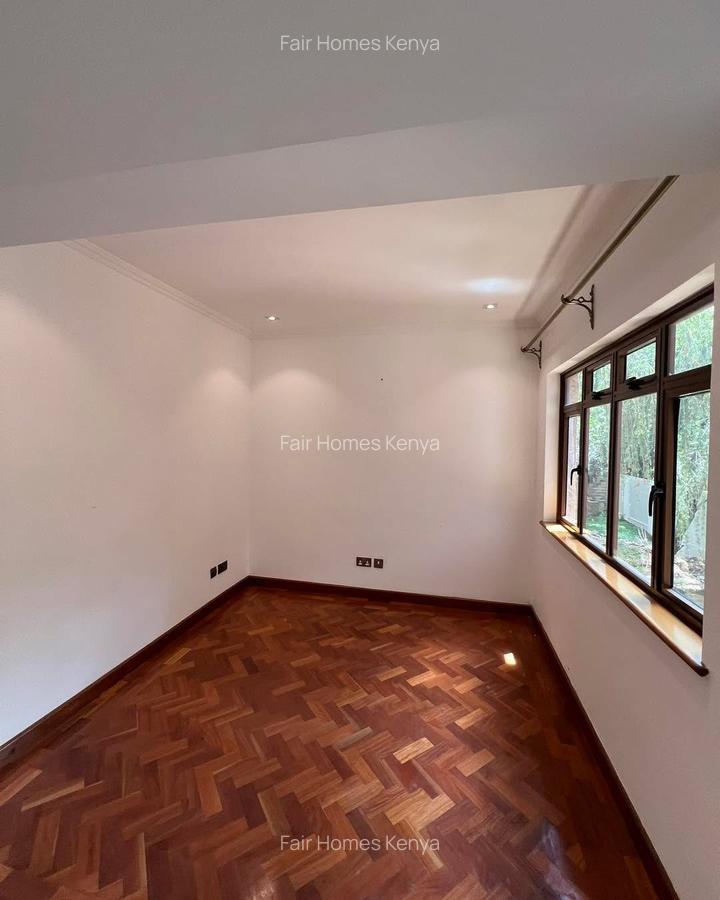 5 Bed Townhouse with En Suite at Njumbi Lane - 9