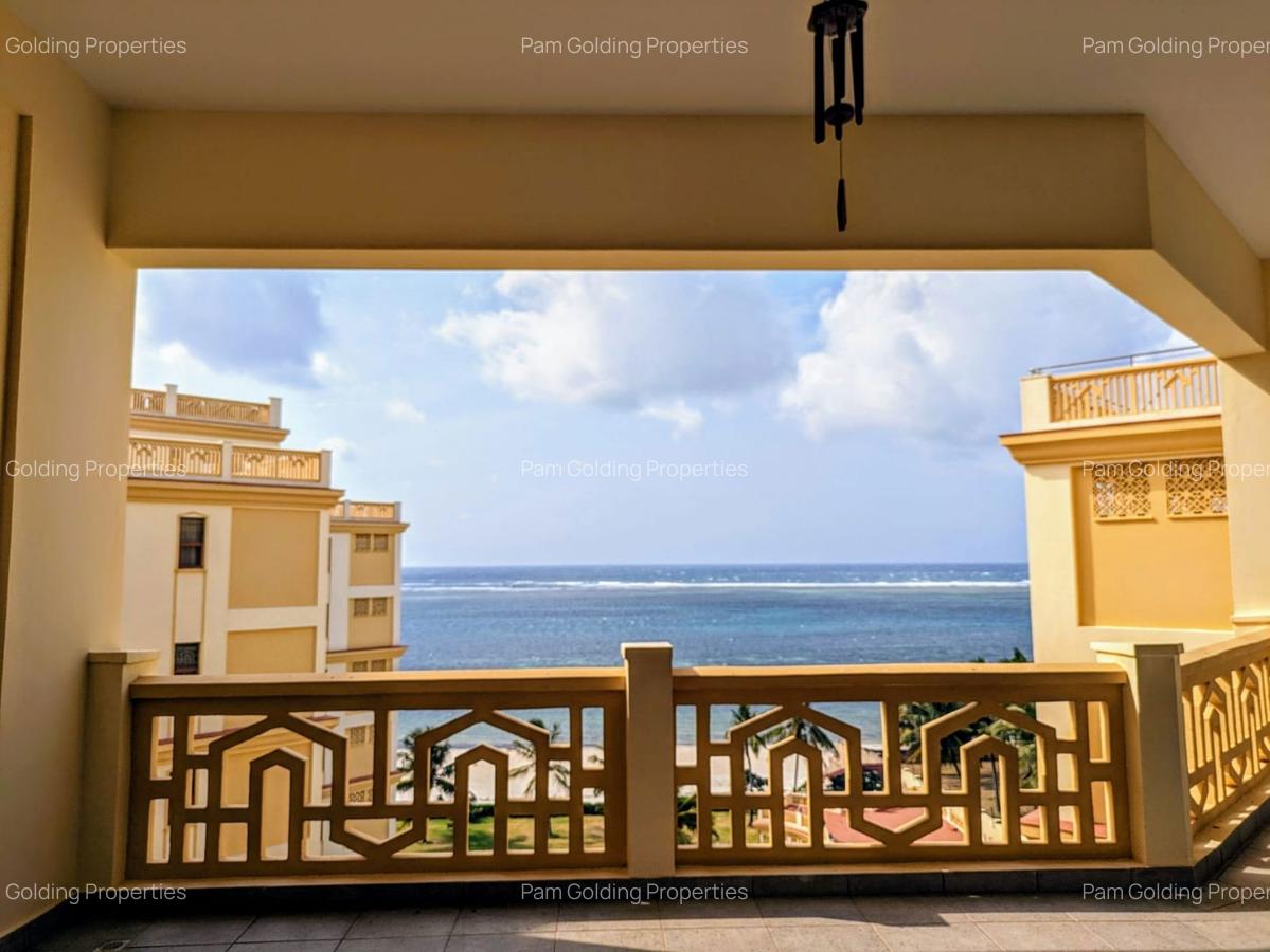 3 Bed Apartment with En Suite in Nyali Area - 2