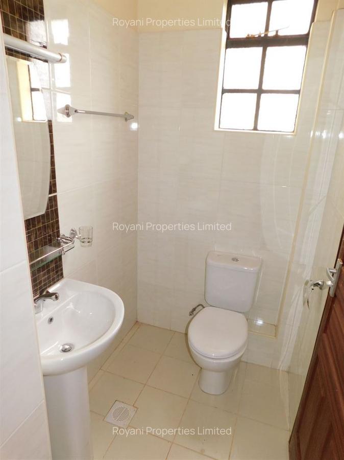 3 Bed Apartment with En Suite at Fourways Junction Estate - 12