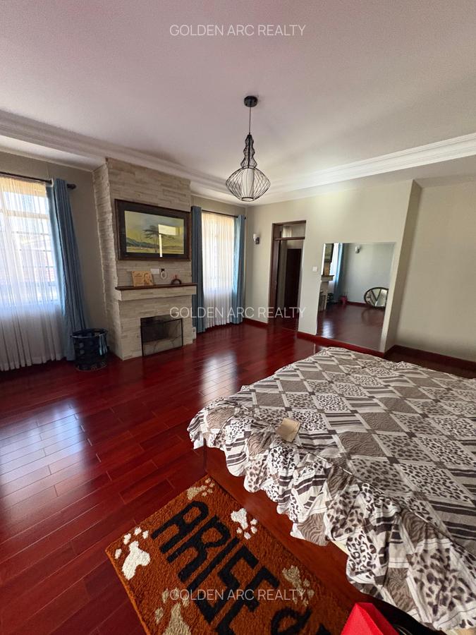 5 Bed Townhouse with En Suite in Karen - 15