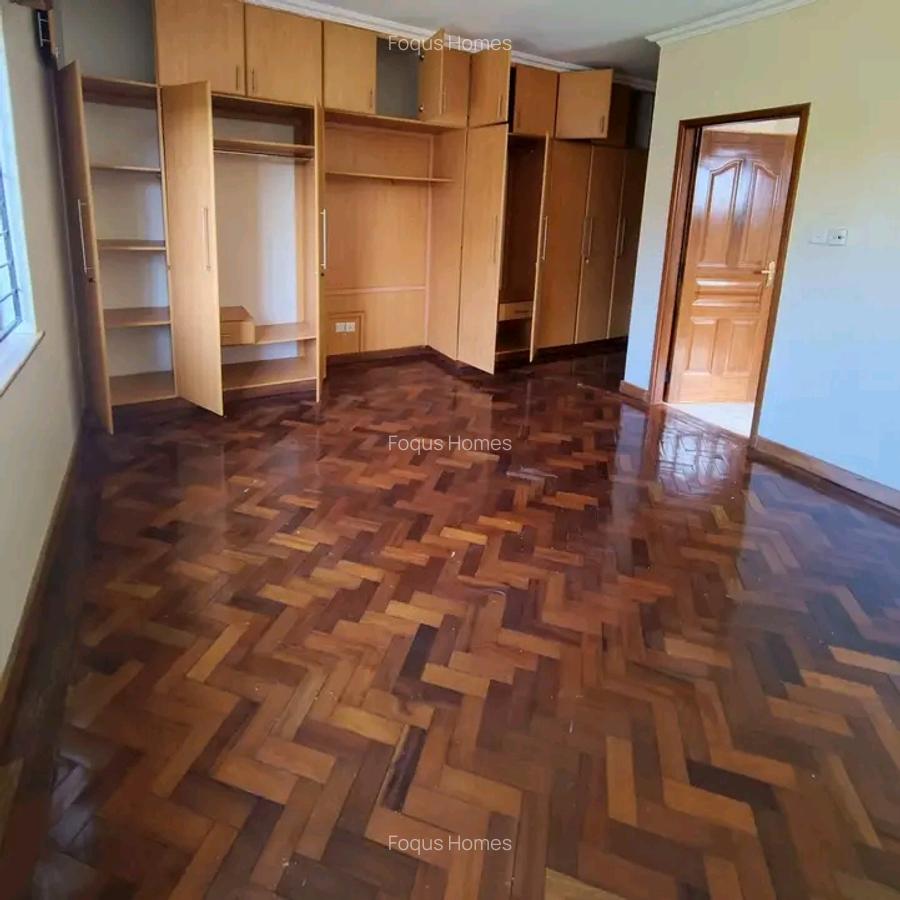3 Bed Apartment with En Suite at Tabere - 8