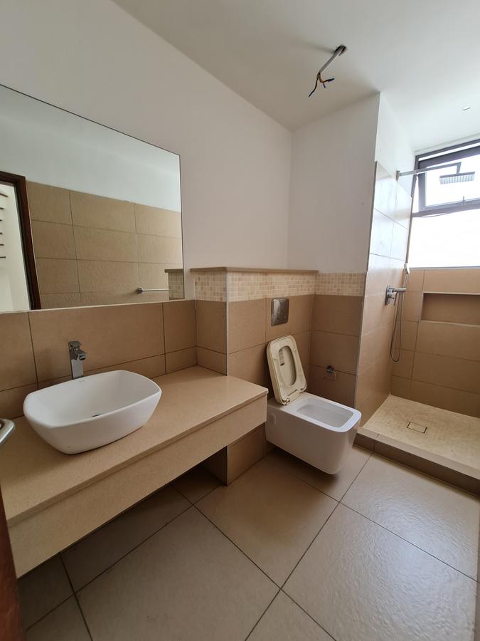 3 Bed Apartment with En Suite in Nyali Area - 8