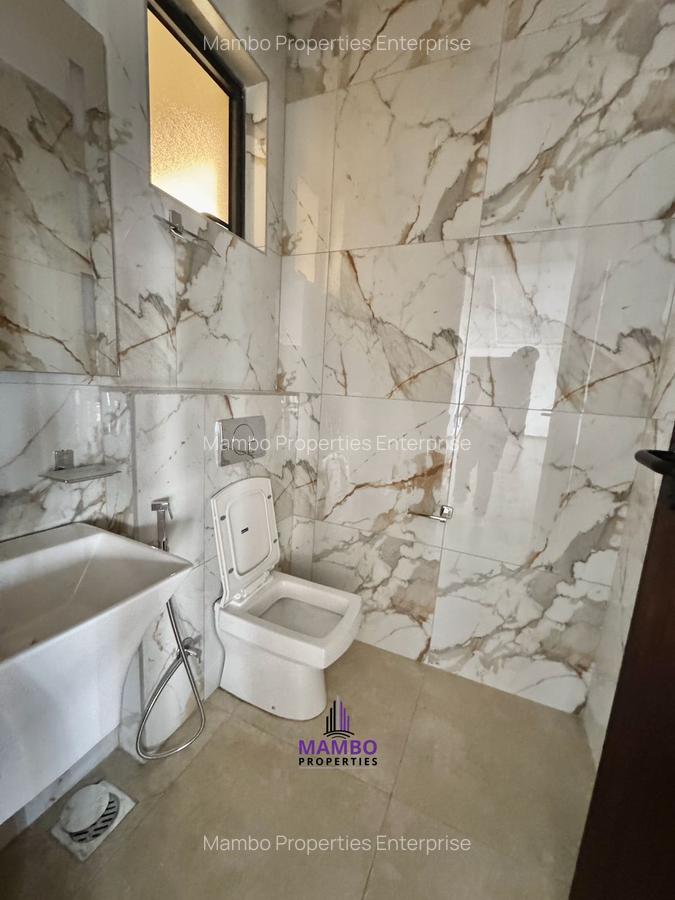 3 Bed Apartment with En Suite at Brookside Drive - 9