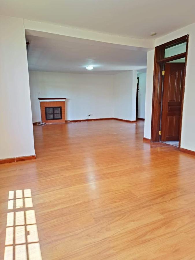 4 Bed Townhouse with En Suite at Fourways - 12