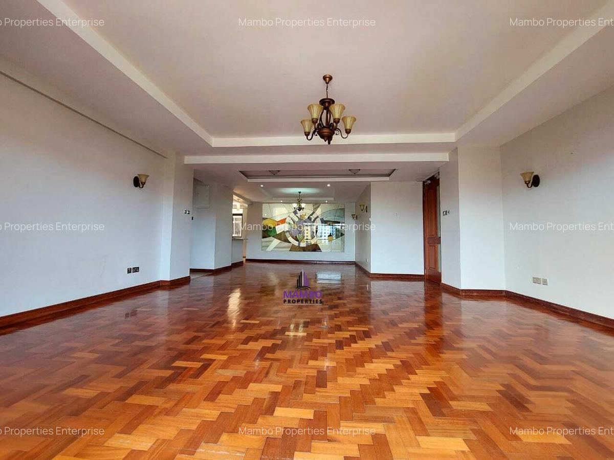 3 Bed Apartment with En Suite at Riverside Drive - 1