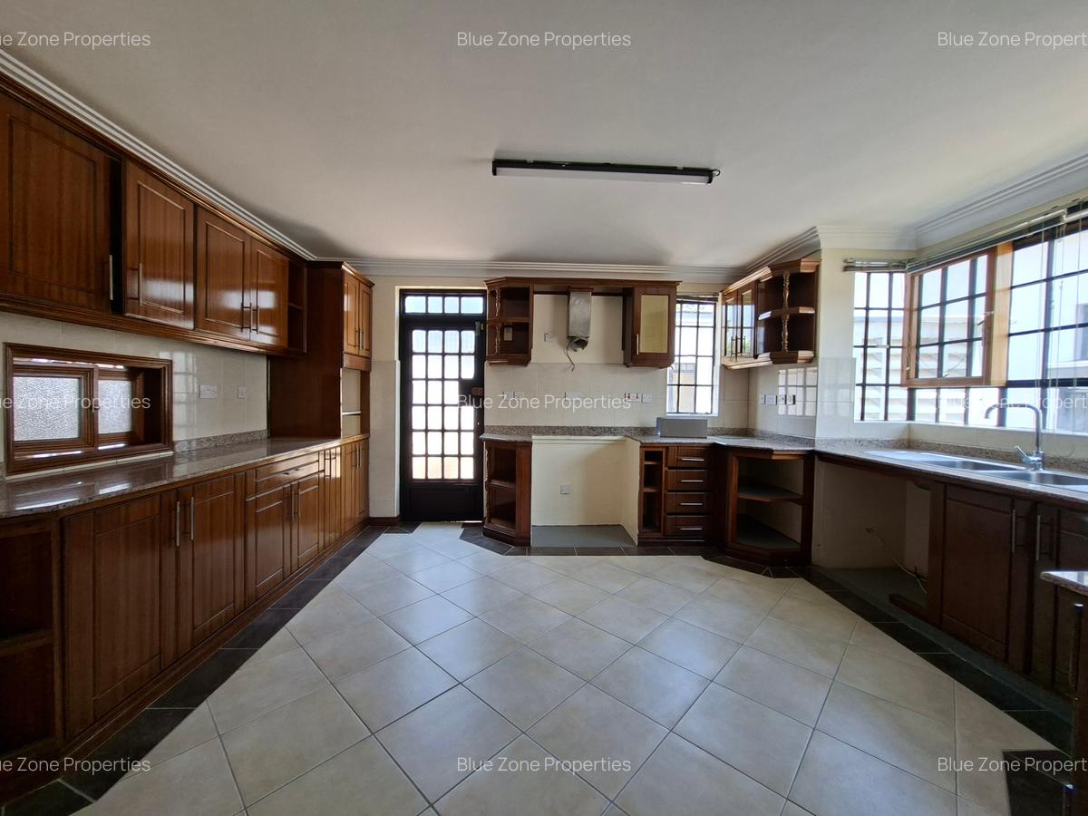 4 Bed House with En Suite at Off Runda Grove - 9