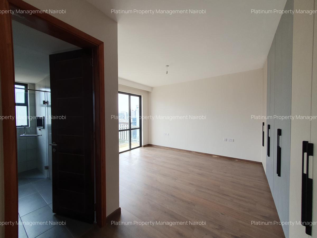 3 Bed Apartment with En Suite in Westlands Area - 18