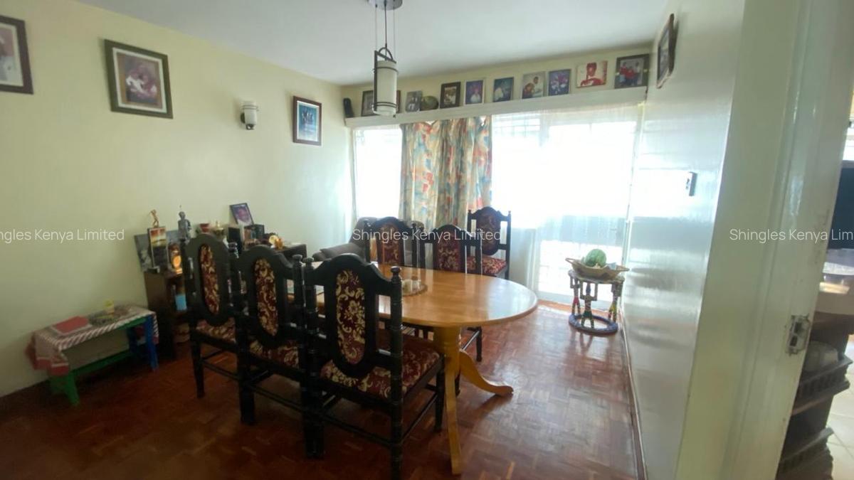 5 Bed Townhouse with En Suite at Oloitoktok Road - 5