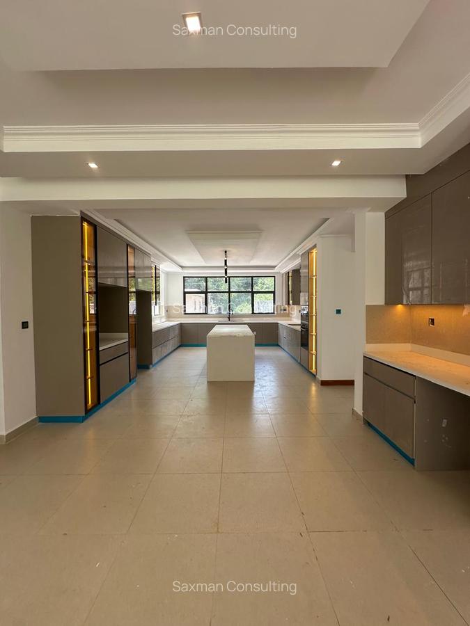 5 Bed Villa with En Suite in Karen - 9