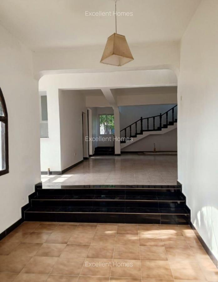 4 Bed House with En Suite in Mtwapa - 4