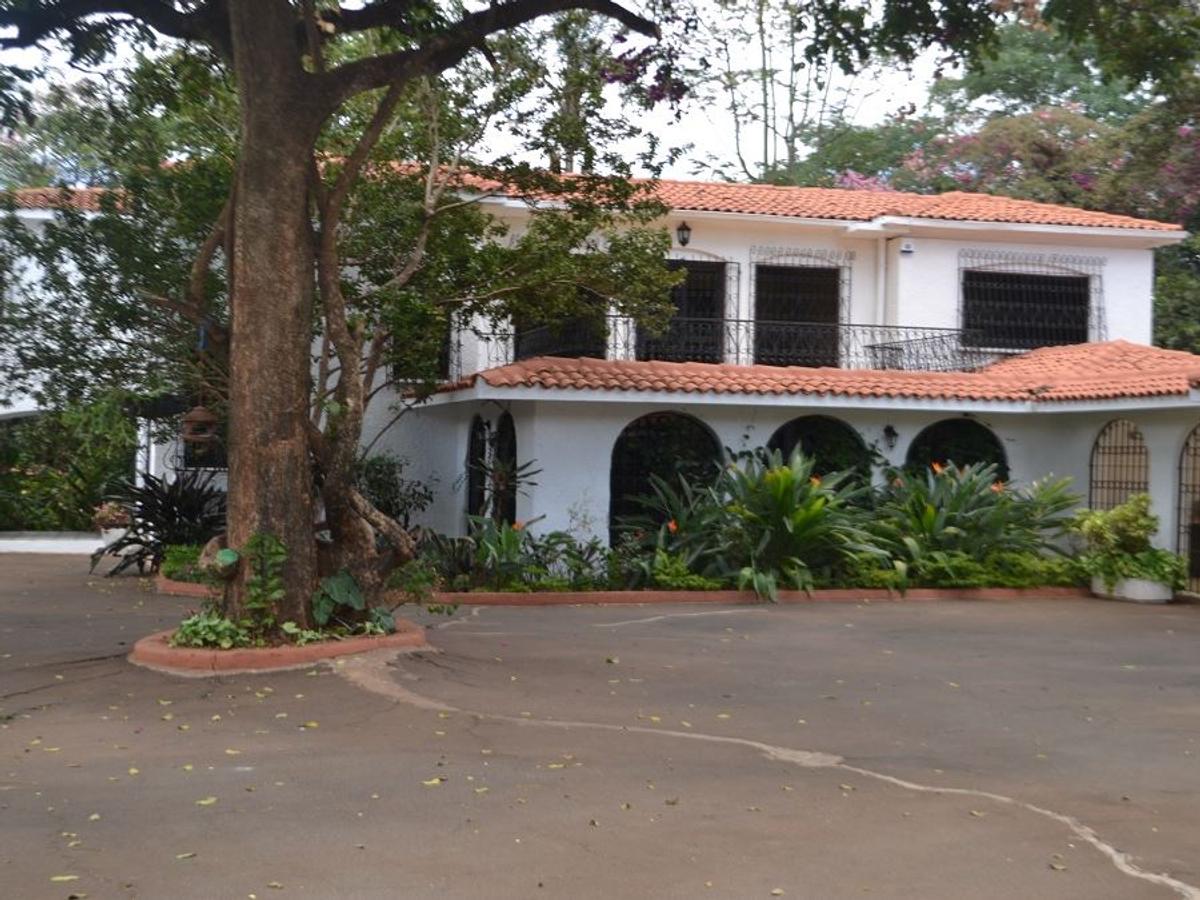 5 Bed House with En Suite at Muthaiga Road - 3