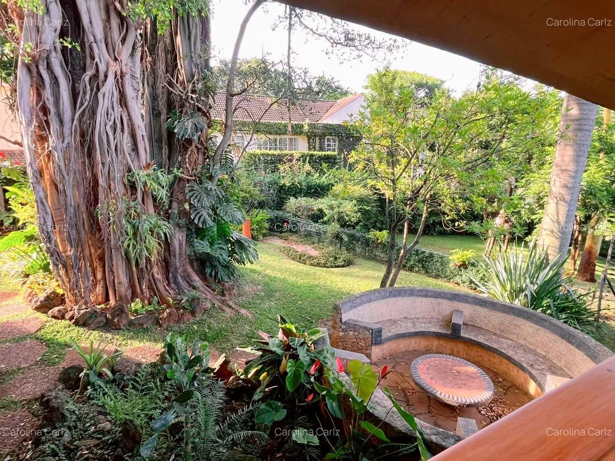 3 Bed House with En Suite at Spring Valley - 2