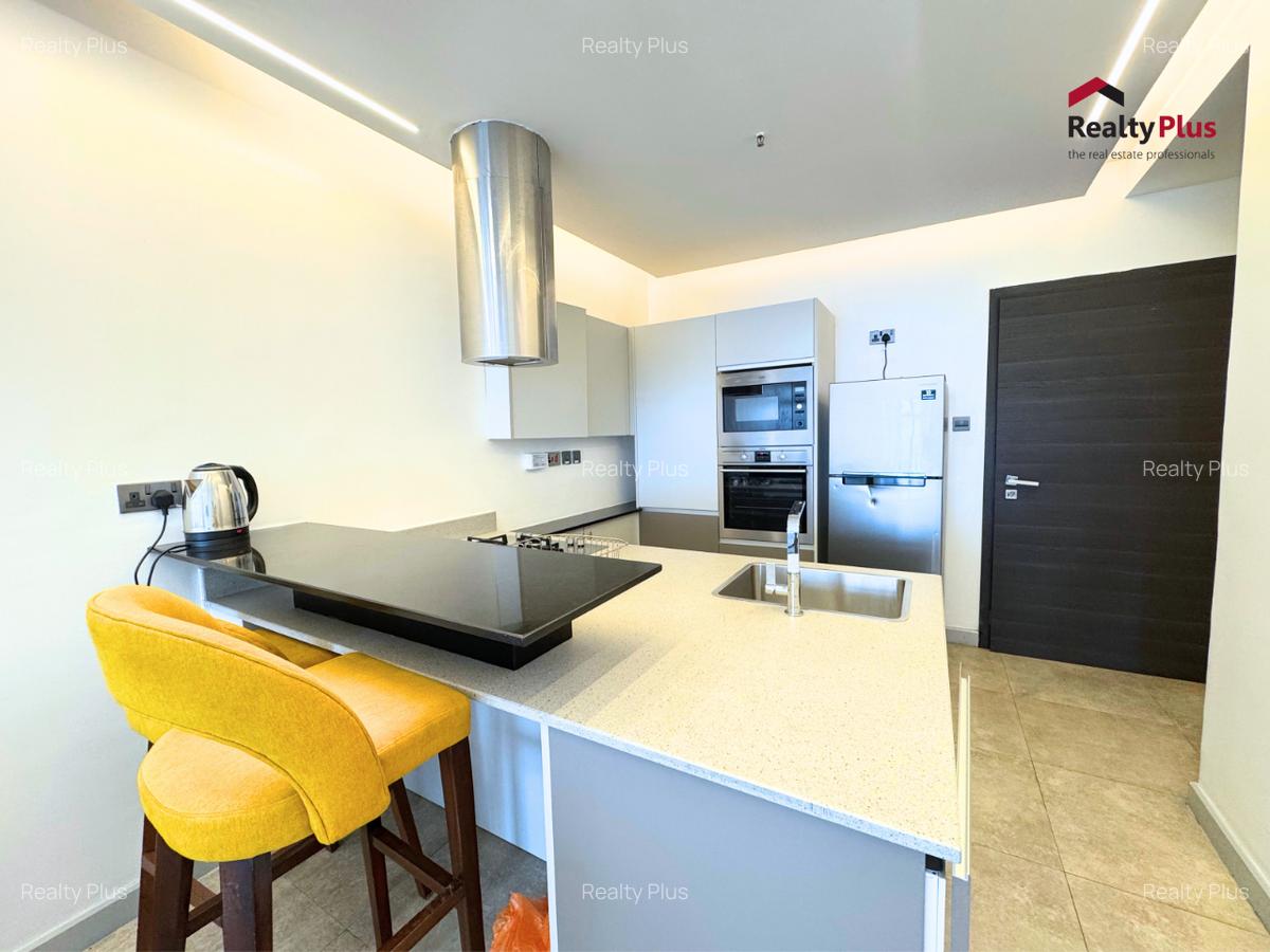 Serviced 1 Bed Apartment with En Suite at Le Marc - 5