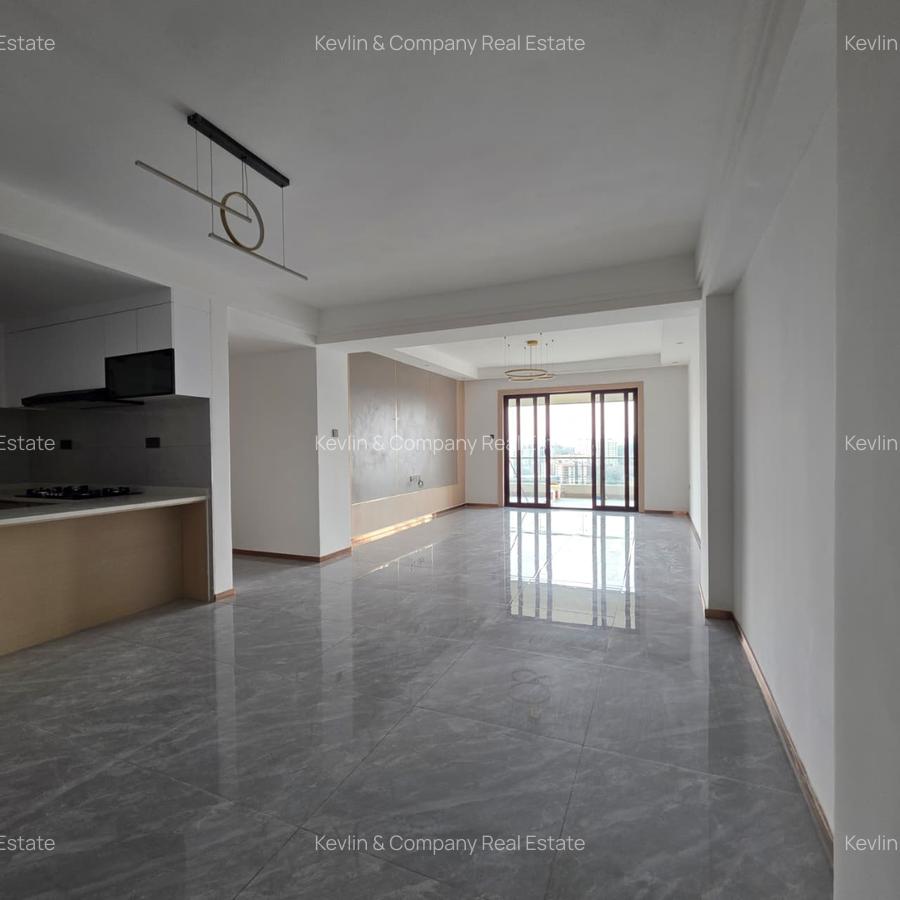 3 Bed Apartment with En Suite in Riverside - 1