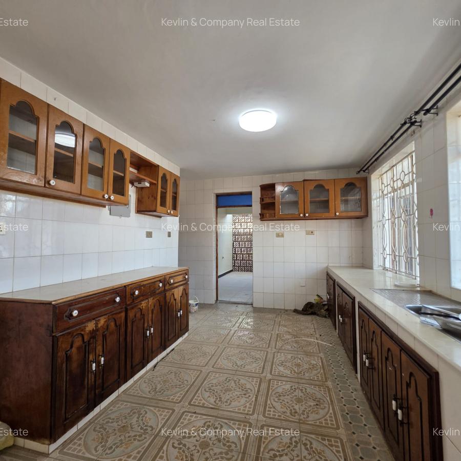 5 Bed Villa with En Suite in Kahawa Sukari - 6