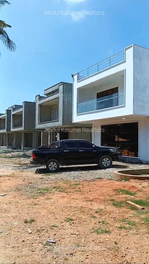 4 Bed House with En Suite at Mtwapa - 1