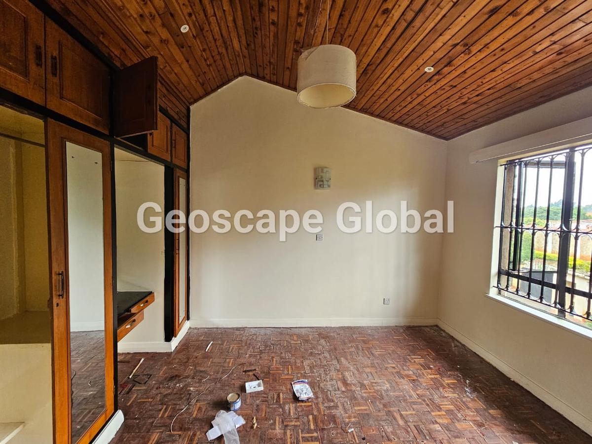 4 Bed House with En Suite in Gigiri - 10