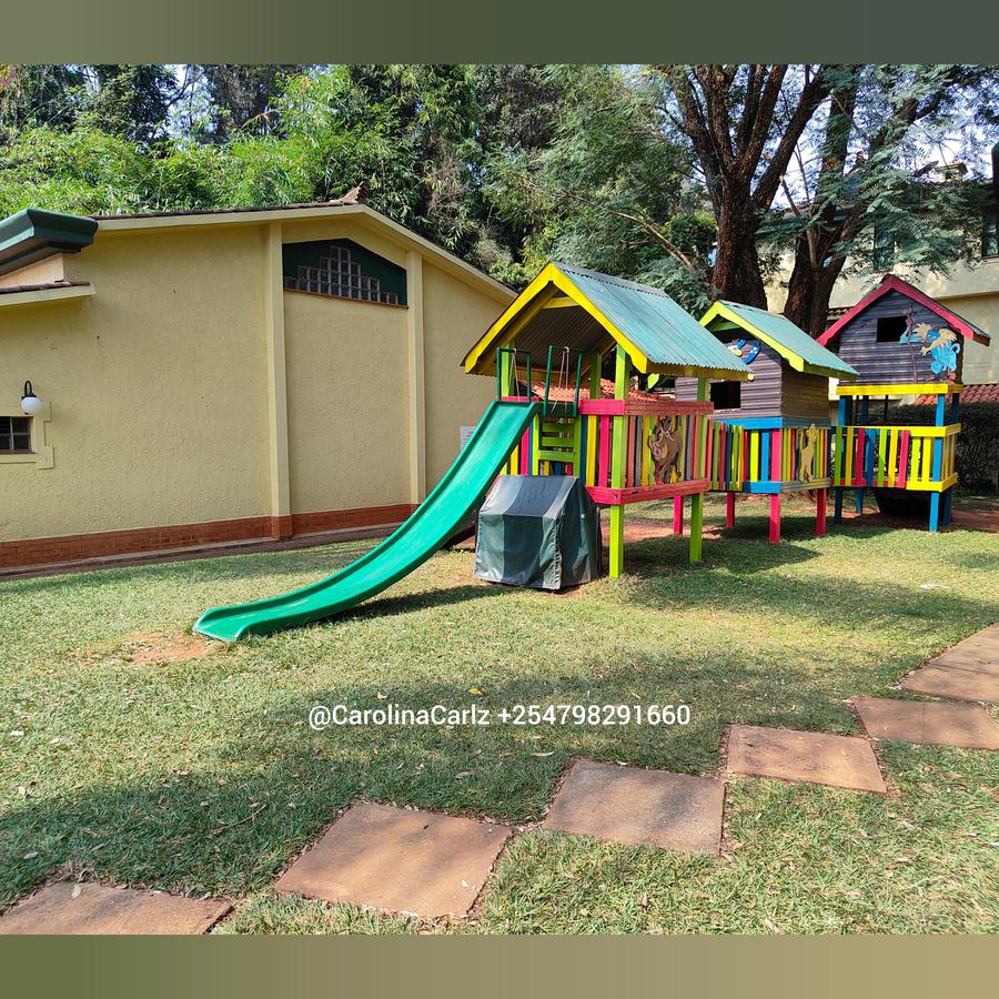 4 Bed Townhouse with En Suite at Brookside Drive - 3