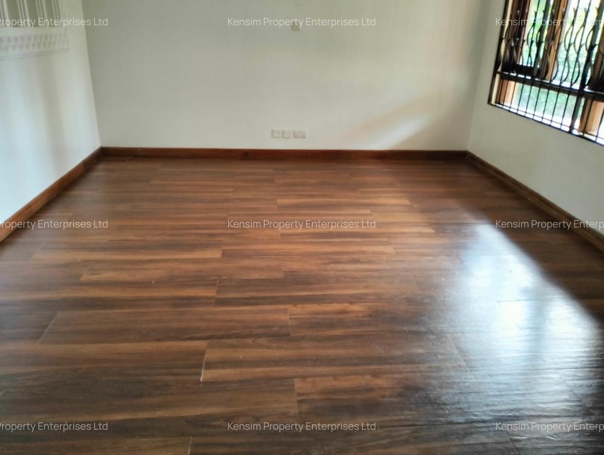 4 Bed Townhouse with En Suite in Runda - 4