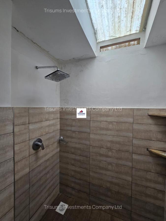 4 Bed House with En Suite in Loresho - 13