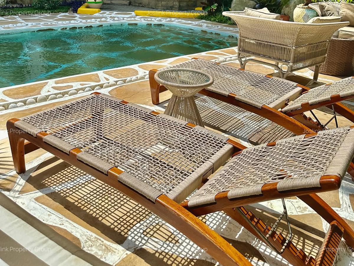 Serviced 2 Bed Apartment with En Suite at Mt Kenya - 16