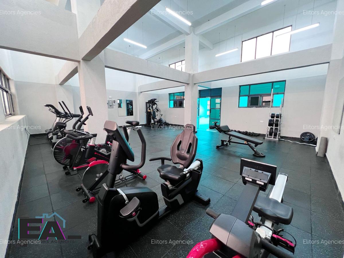 2 Bed Apartment with En Suite at School Lane - 19