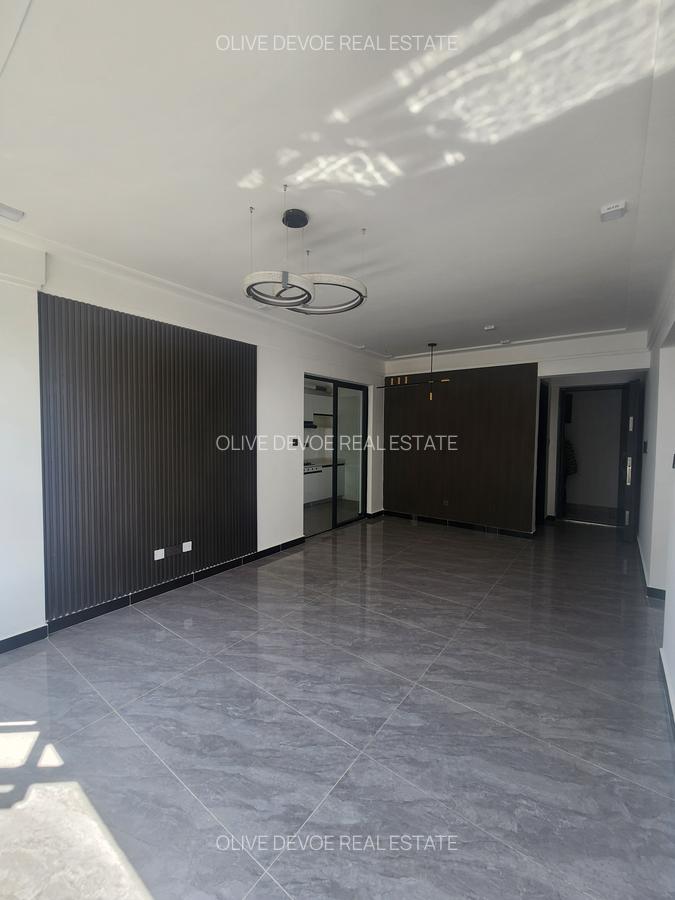 2 Bed Apartment with En Suite in Lavington - 9