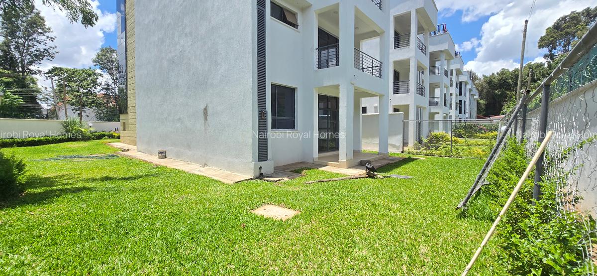5 Bed Townhouse with En Suite at Convent Drive - 3