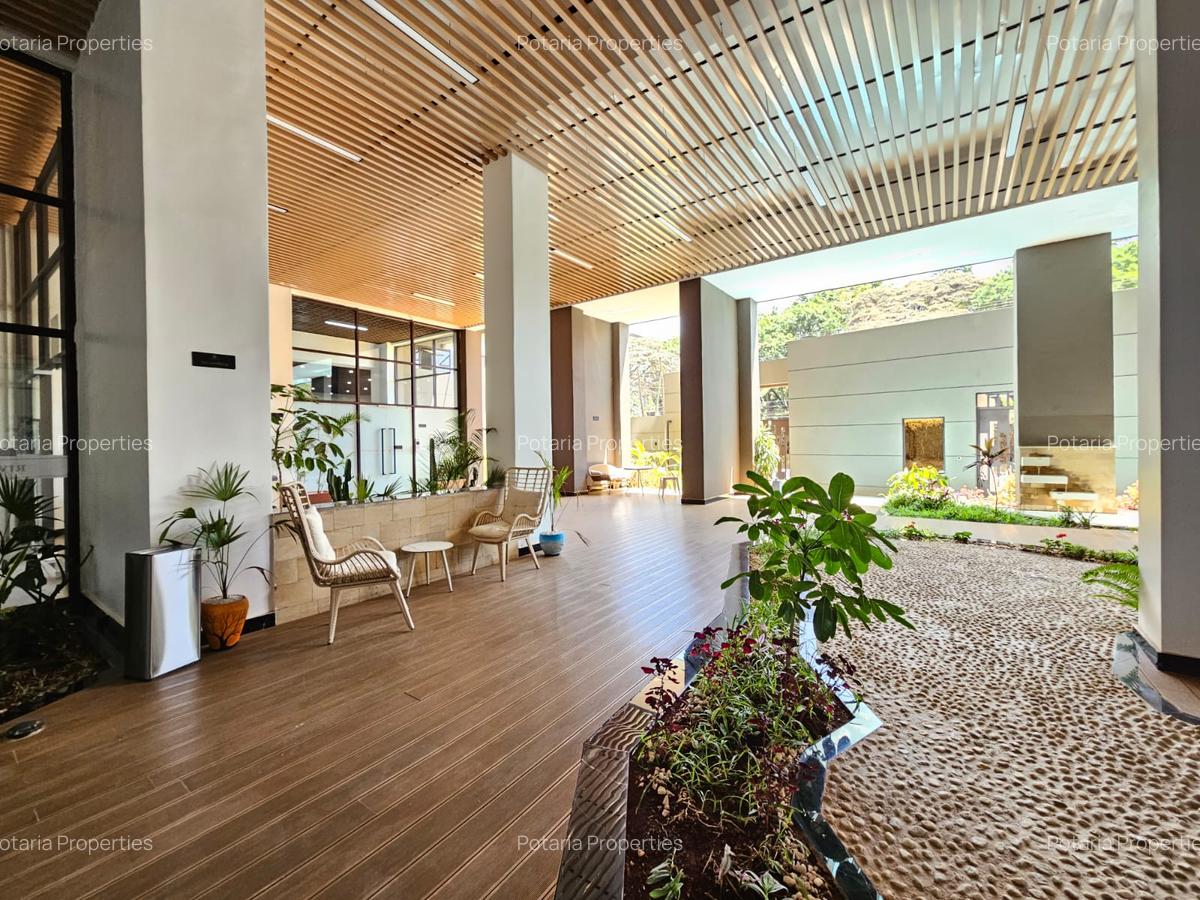 2 Bed Apartment with En Suite in Riverside - 1