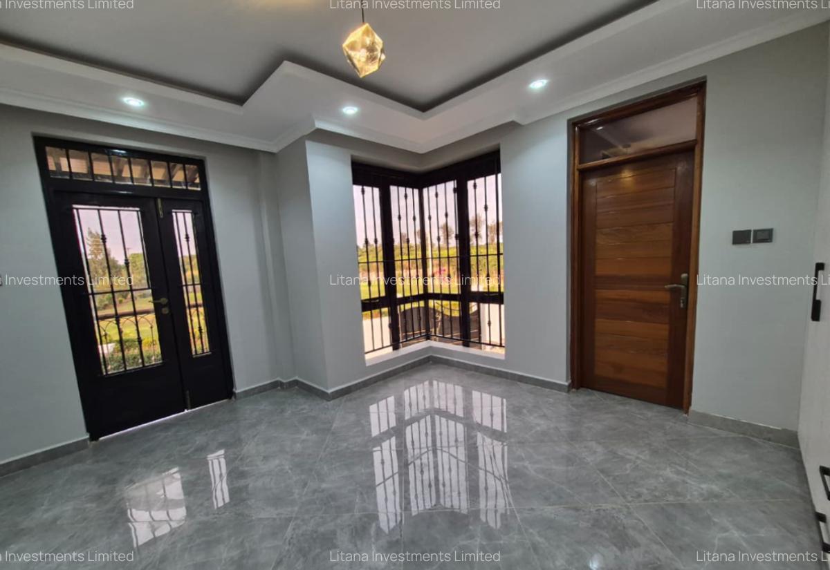 5 Bed House with En Suite at Runda Paradise - 10