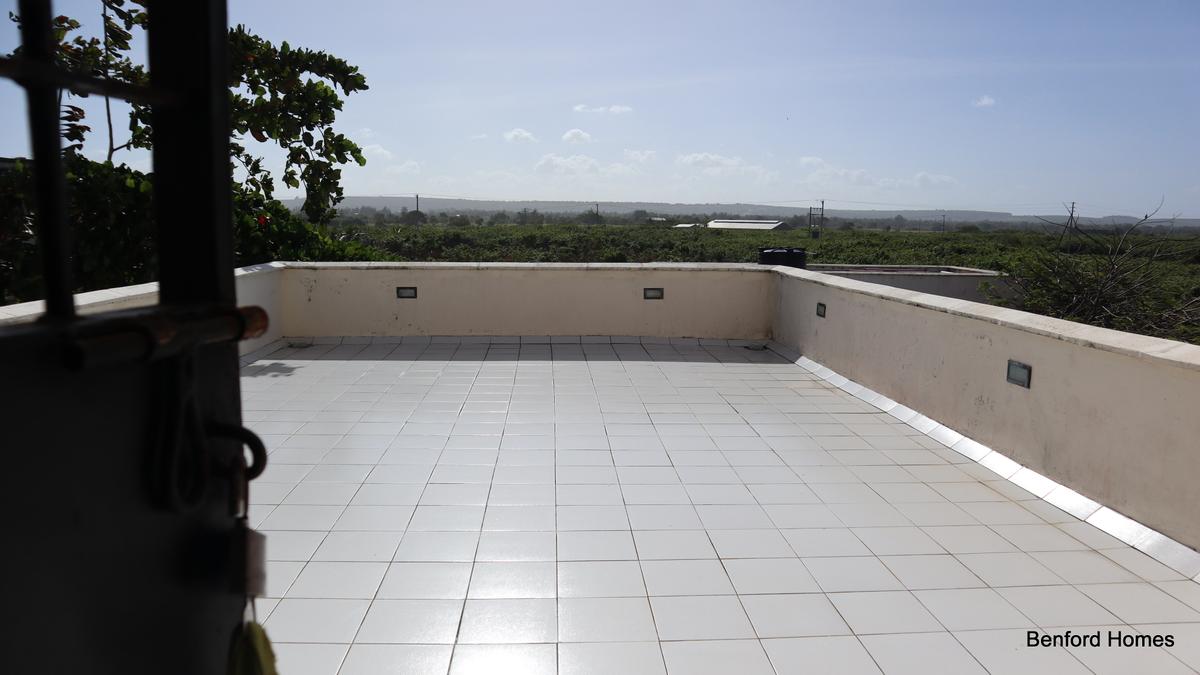 4 Bed House with En Suite at Vipingo - 12