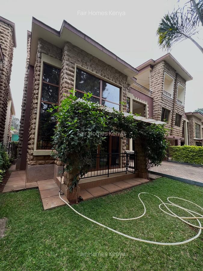 5 Bed Townhouse with En Suite at Chalbi Drive - 10