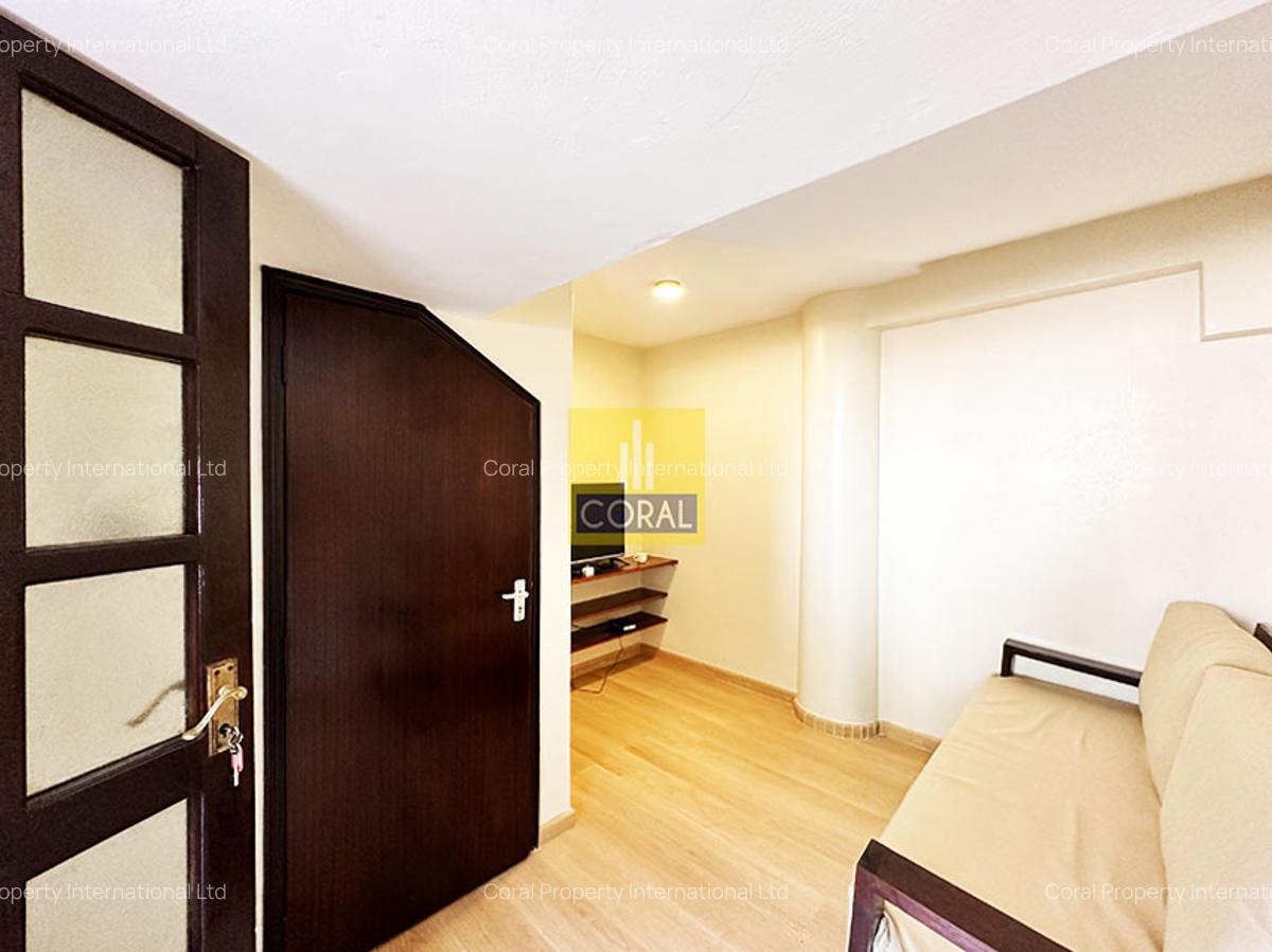 1 Bed Townhouse in Parklands - 5