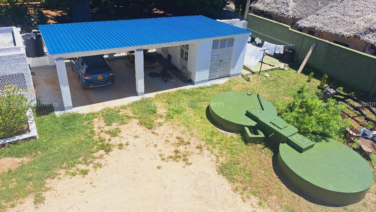 4 Bed House with En Suite in Diani - 9