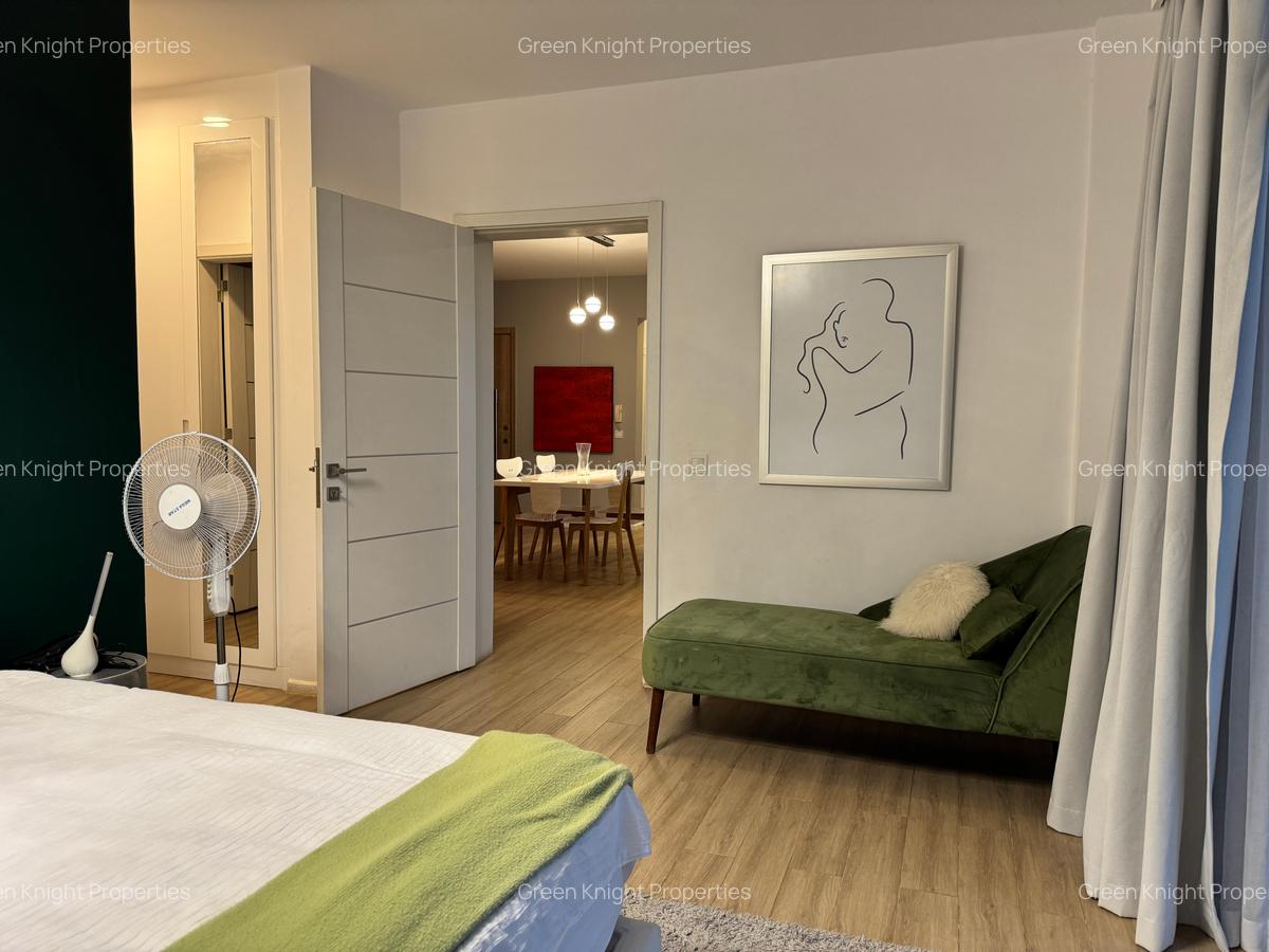 Serviced 2 Bed Apartment with En Suite in Lavington - 3