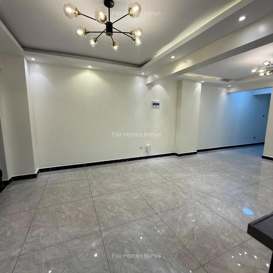 3 Bed Apartment with En Suite at Othaya Road - 5