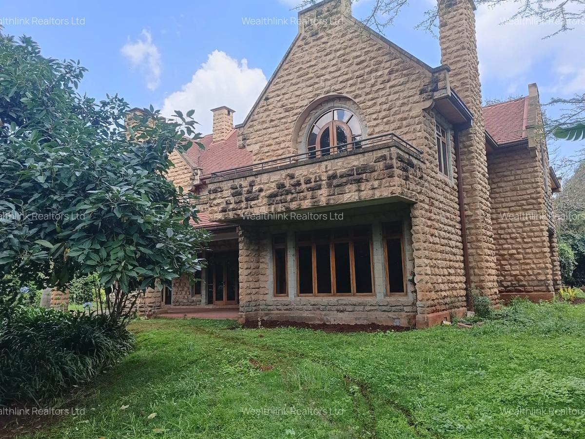5 Bed Townhouse with En Suite at Karen - 3