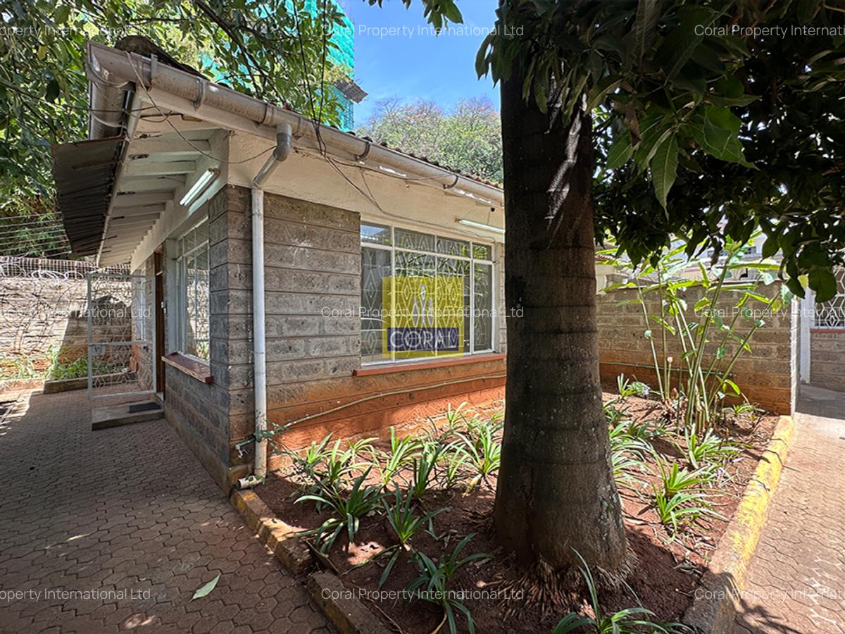 2 Bed Townhouse in Brookside - 10