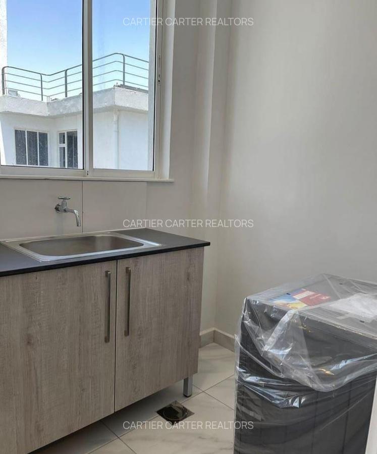 1 Bed Apartment with En Suite at Sports Road - 2