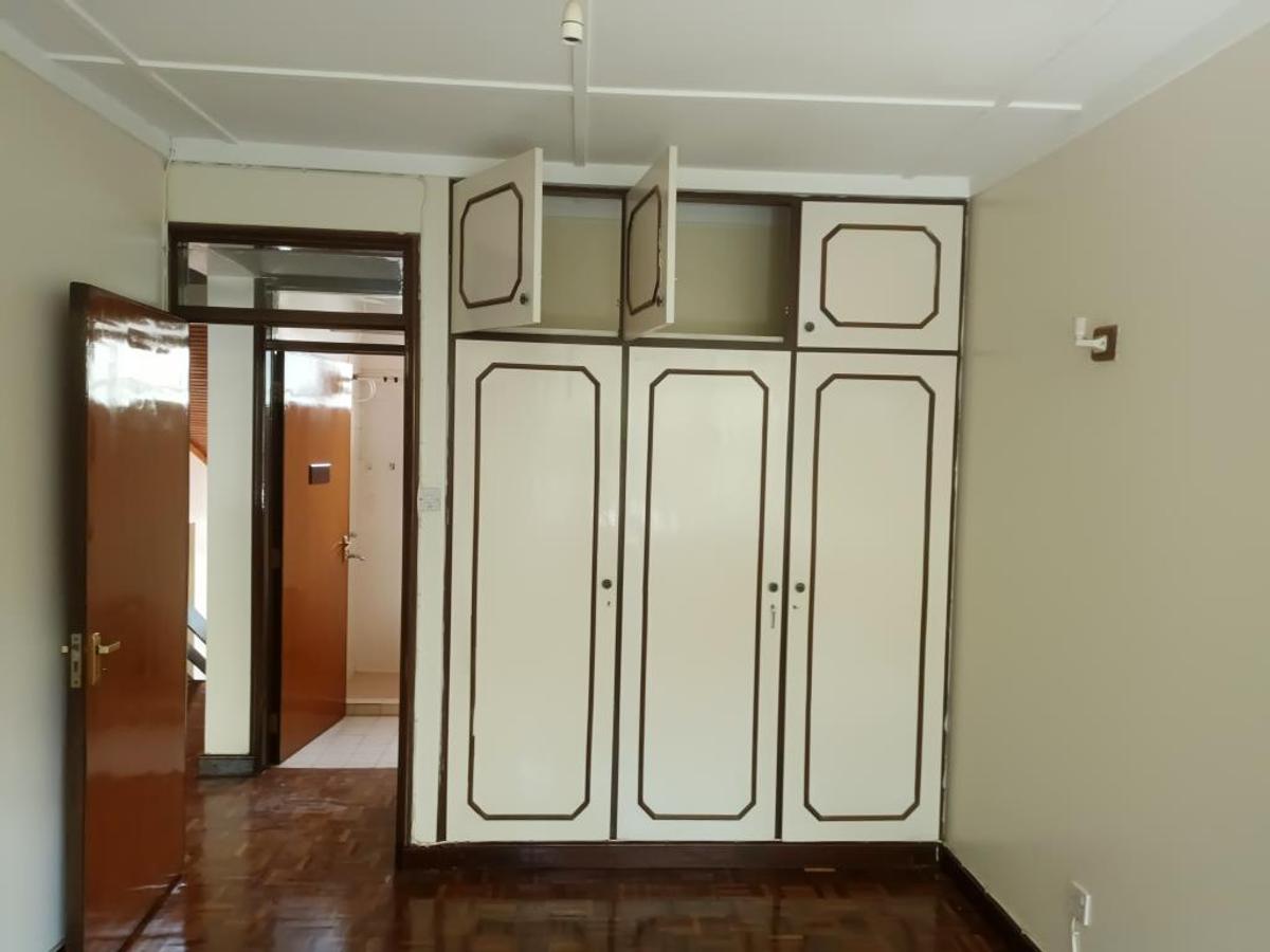 4 Bed Townhouse with En Suite at Kileleshwa Estate - 13