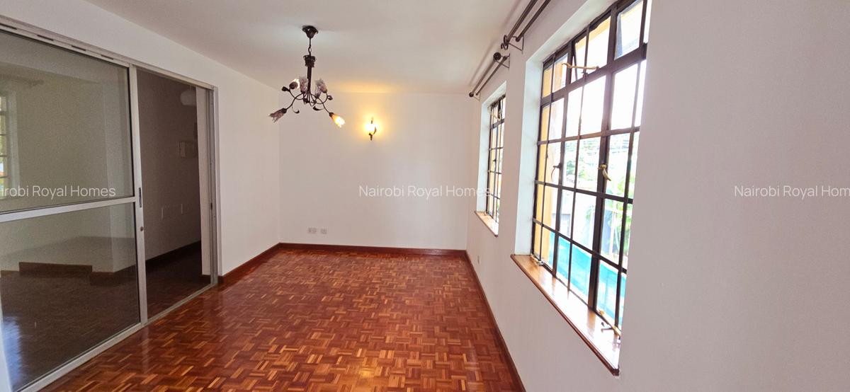 4 Bed Townhouse with En Suite at Lavington Mall - 19