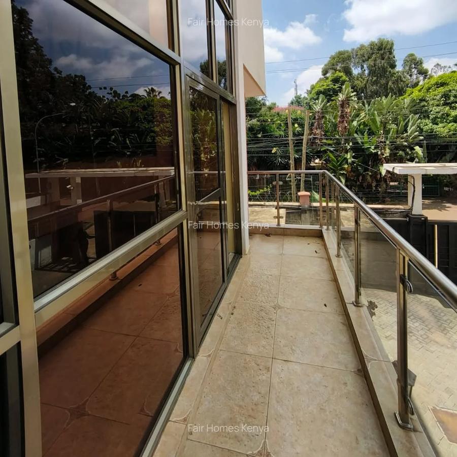 5 Bed Townhouse with En Suite at Chalbi Drive - 12