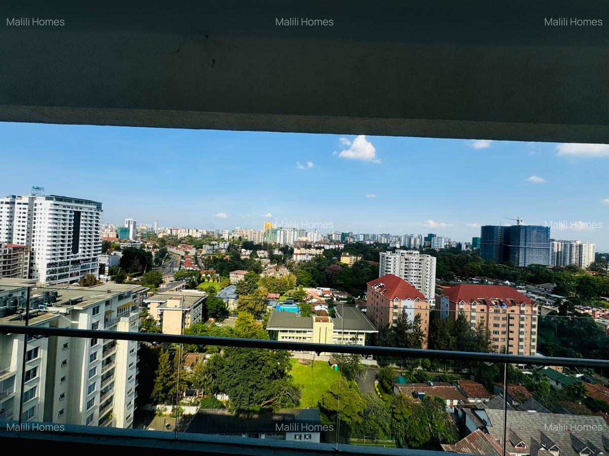 4 Bed Apartment in Kilimani - 11