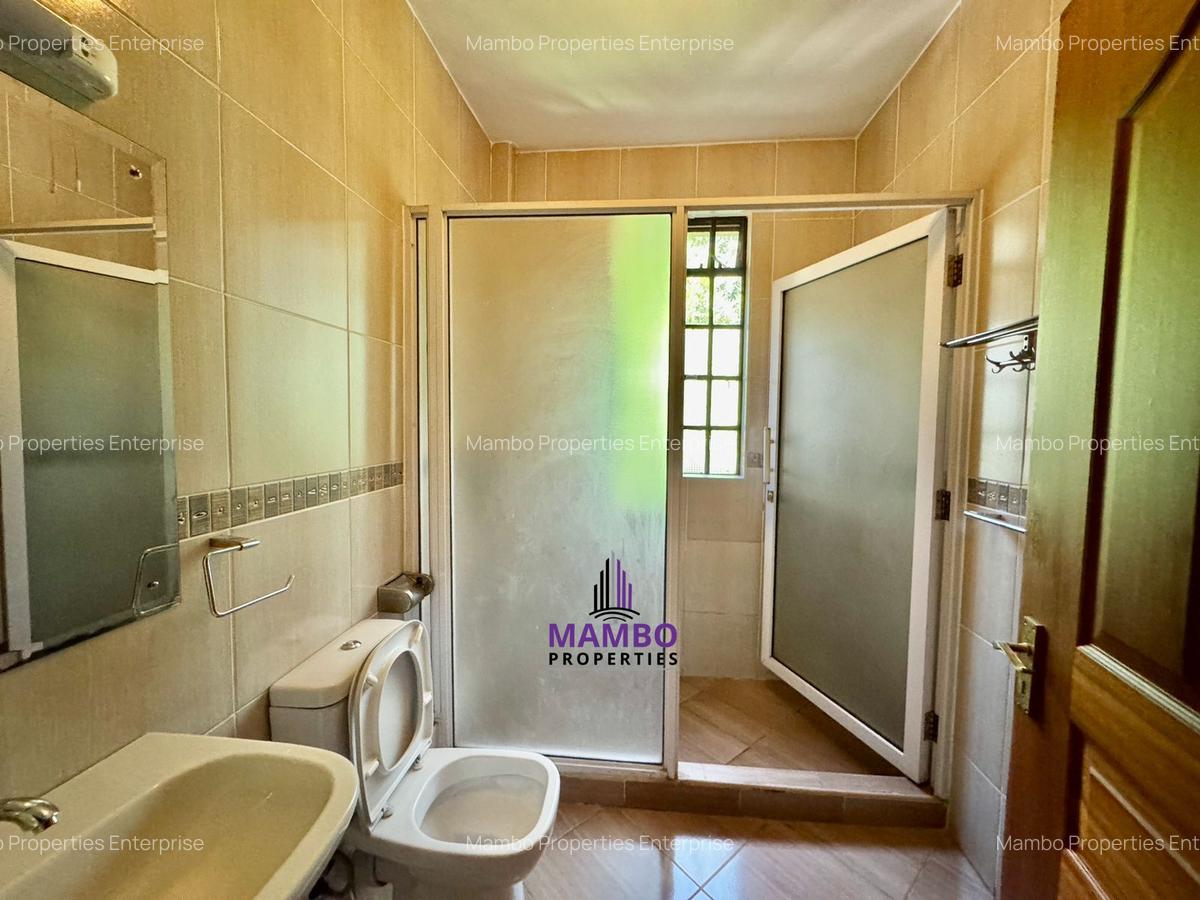 4 Bed House with En Suite at Off Muthaiga Rd - 8