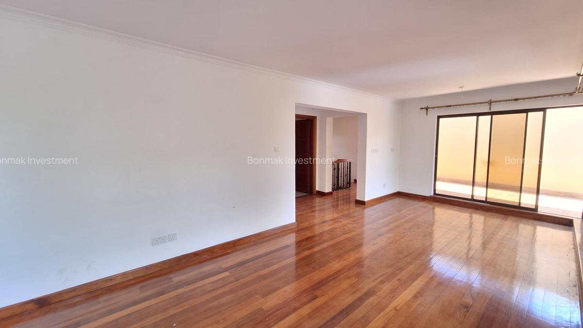 5 Bed Townhouse with En Suite at Kaputei Gardens. - 19