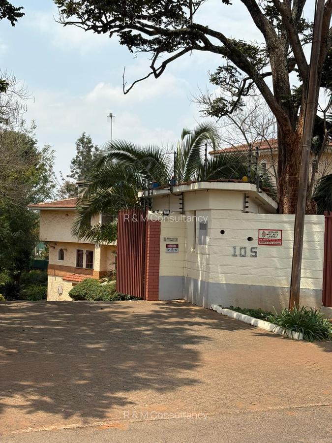 6 Bed House with En Suite at Runda Drive - 3