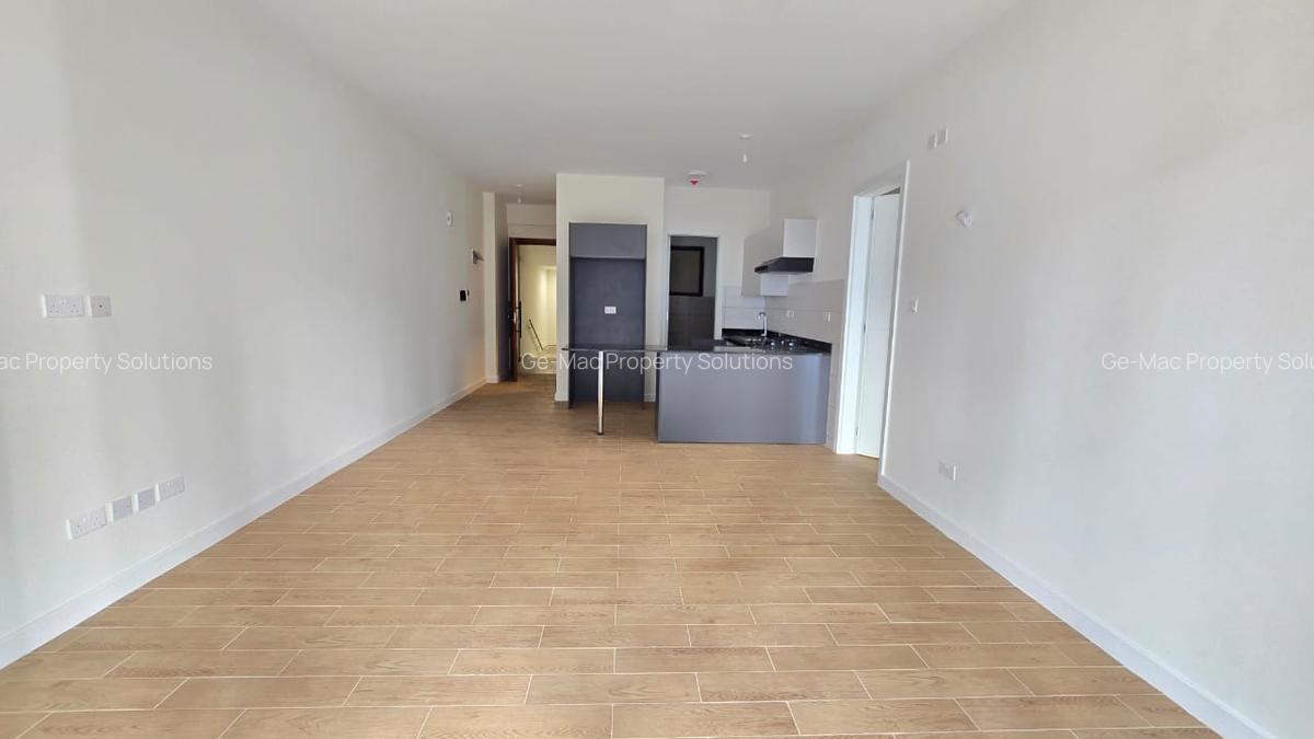 1 Bed Apartment with En Suite in Lavington - 2