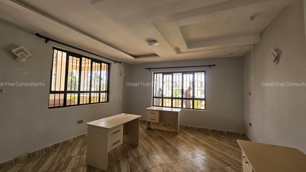 5 Bed Villa with En Suite in Kiambu Road - 14