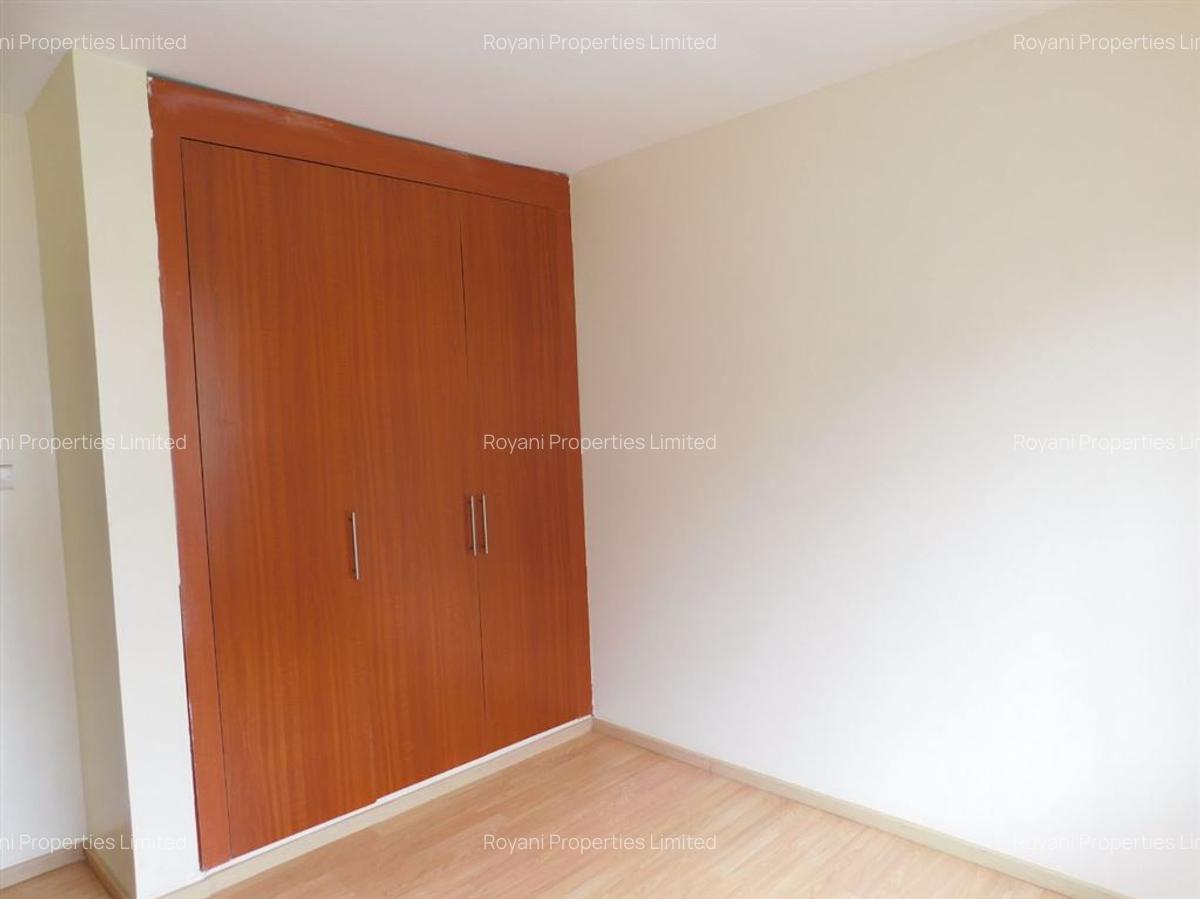 3 Bed Apartment with En Suite at Fourways Junction Estate - 14